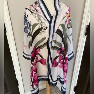 Chico’s scarf/shawl NEW